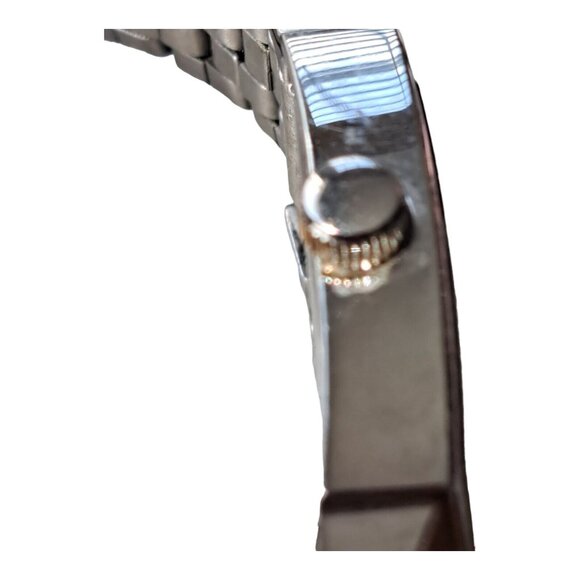 The Avenue Watch Silver Tone Quartz Analog Ladies Clasp Bracelet Rhinestone Read - Picture 7 of 11